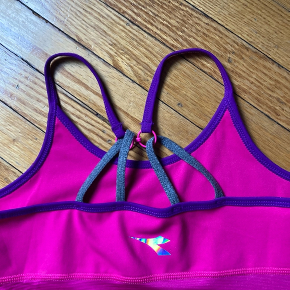 Women's Diadora Tank Top, Size XS hot Pink - Picture 8 of 9